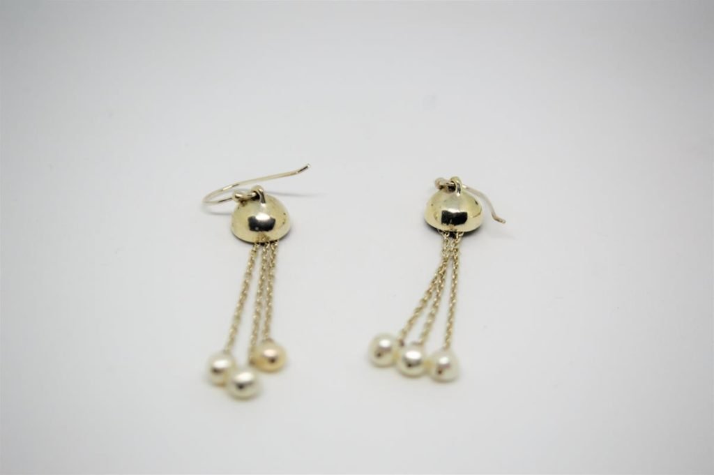 Brinco Chuveirinho de Pérolas em Prata de Lei