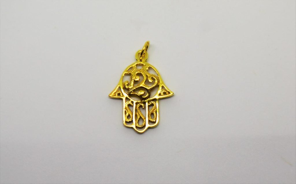 Pingente Mão de Fátima em ouro 18K