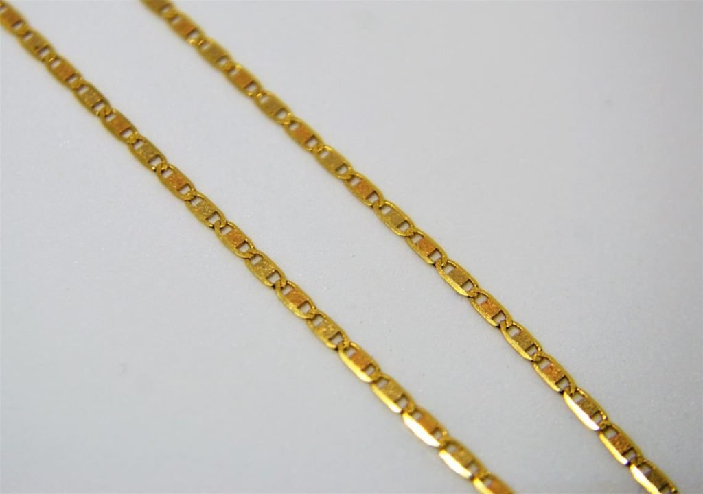 Colar Piastrine "Fita" tricolor