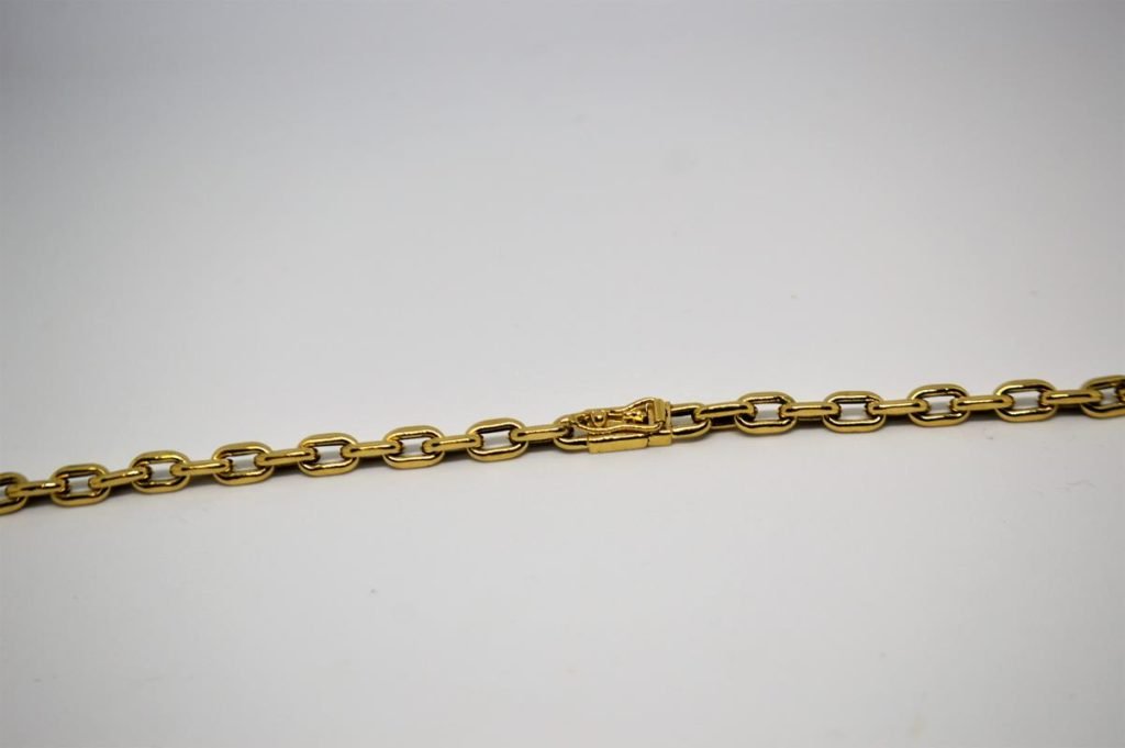 Cordão Cartier em ouro - oco